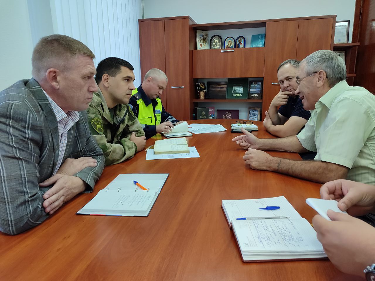 Подготовка коммунальных служб к осенне-зимнему периоду в Володарском районе.