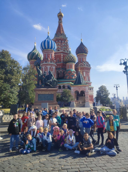 Школьники Володарского района посетили Москву.